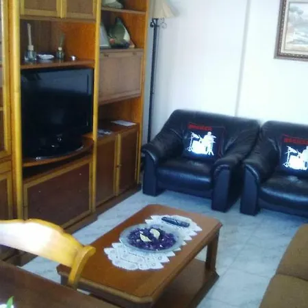 Apartamento La Basella 비야누에바 데 아로사